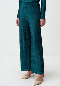 PLEATED WIDE-LEG - Broek - petrol green