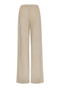 Jasnobeżowe szerokie spodnie z elastycznym paskiem w talii, wykonane z tkaniny o fakturze. Brak widocznych wzorów i wyróżniających się elementów metalowych.