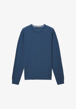 Maglione blu a maniche lunghe realizzato in tessuto lavorato a maglia, con classico scollo rotondo e dettagli a righe sul colletto. Taglia XL.