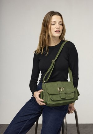 nat & nin JOY - Umhängetasche - olive green
