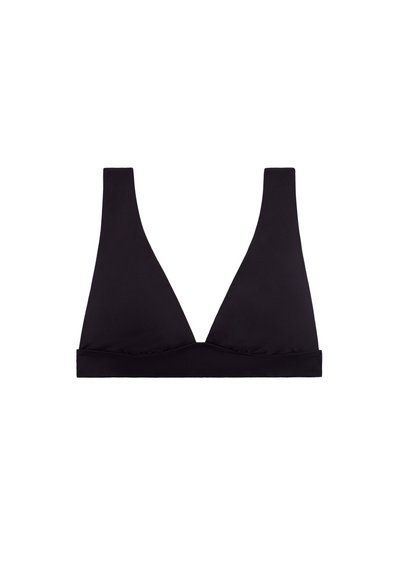 Μαύρο τριγωνικό σουτιέν χωρίς ραφές με φαρδιές τιράντες και ελαστική ταινία κάτω, σε λευκό φόντο.