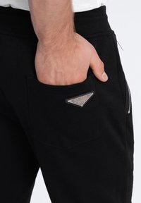 Ombre Trainingsbroek - black