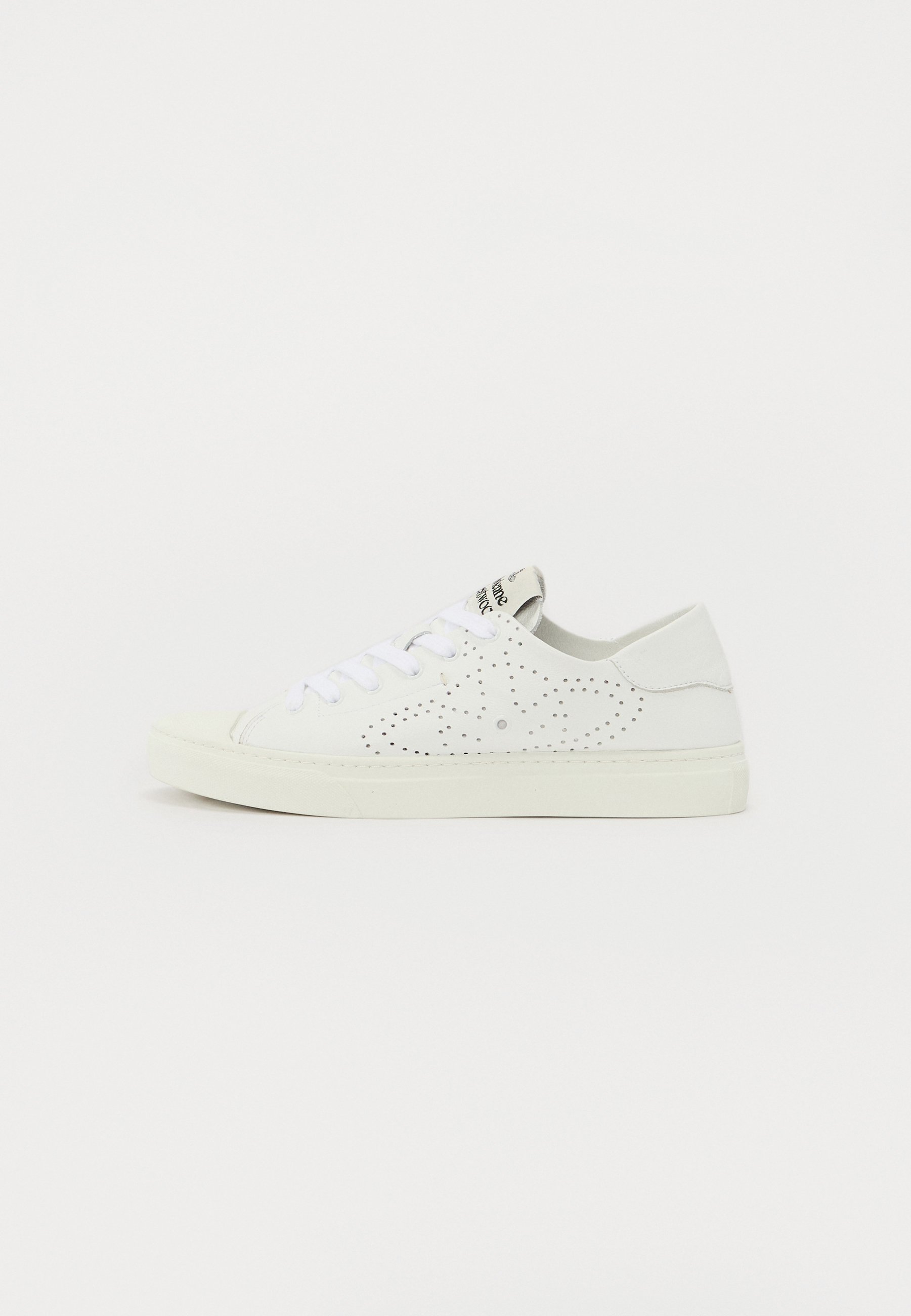 VIVIENNE WESTWOOD Low Top Soft Punchスニーカー Black Low Top Soft Punch Sneakers by Vivienne Westwood on Sale