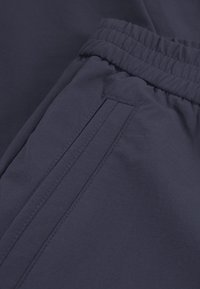 Gabba MONZA TECH CROPPED - Pantalones - navy