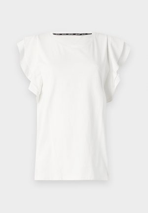 T-shirt en coton blanc avec des manches volant et un col rond. Marquage subtil sur le devant, texture lisse et coupe décontractée.