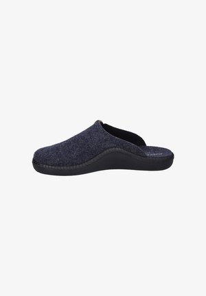 Chausson en feutre gris foncé avec un design courbé, texture douce et semelle en caoutchouc noire. Présente des détails cousus le long du bord.