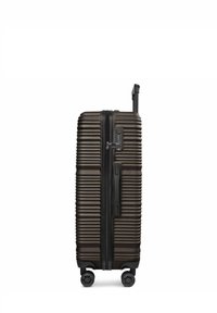Harde zwarte handbagagekoffer met gestructureerde horizontale ribbels, uitschuifbare handgreep, zijhandgreep, vier zwenkwielen en geïntegreerd combinatie-slot.