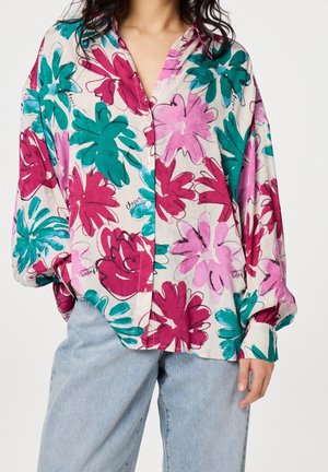 Button-down blouse - white