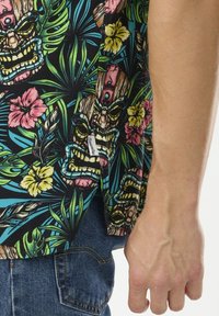 Blount & Pool HONOLULU - Overhemd - toteme palm black
