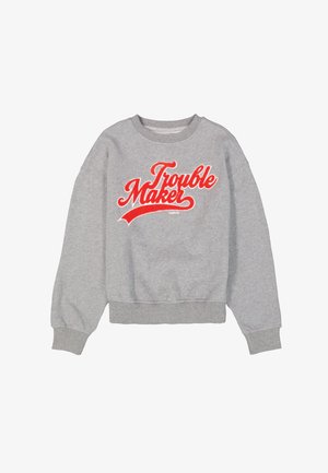 Grauer Sweatshirt aus Baumwolle, mit Rundhalsausschnitt und gerippten Bündchen. Das Frontdesign zeigt den fetten roten Schriftzug "Trouble Maker" in Retro-Schriftart.