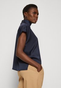 DRYKORN ALARIA - Bluse - blue