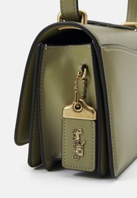 COACH LUXE REFINED BANDIT SHOULDER  - Borsa a tracolla - moss