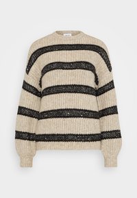 Beige stickad tröja med svarta horisontella ränder, rund hals och ribbade mudd. Har en texturerad yta och avslappnad passform.