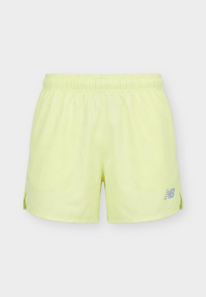 New Balance, ESSENTIALS SHORT - Спортни шорти - fennel seed