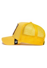 Cappello giallo con una parte frontale solida e retro in rete. Presenta una visiera curva, una fascia regolabile e una toppa con logo sulla parte anteriore.