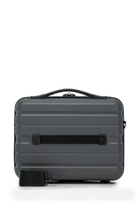 Grijze hardcase met een geribbelde textuur, een handvat aan de bovenkant en een afneembare zwarte schouderriem. Bevat een ritssluiting en zwarte accenten.