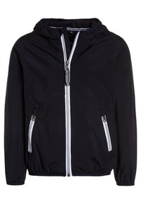 Chaqueta cortavientos negra con capucha, cremallera blanca y bolsillos frontales. Fabricada con tejido suave y con puños y cinturilla elásticos para mayor comodidad.