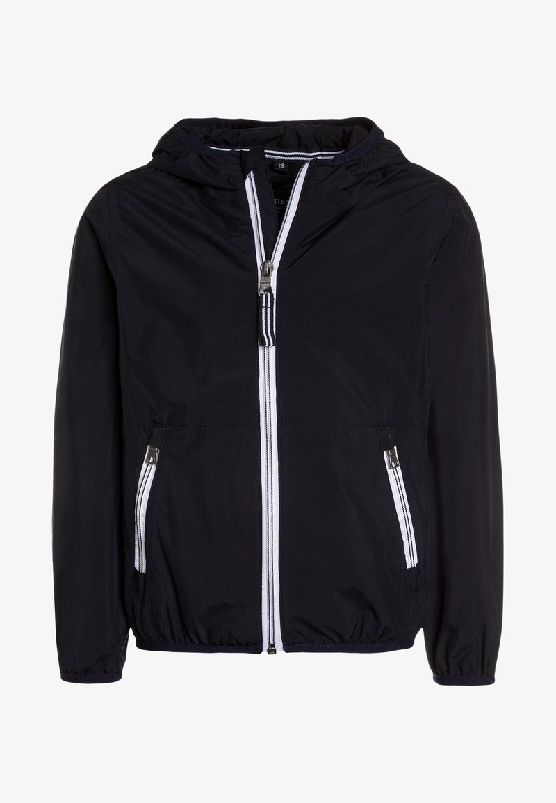 Chaqueta cortavientos negra con capucha, cremallera blanca y bolsillos frontales. Fabricada con tejido suave y con puños y cinturilla elásticos para mayor comodidad.