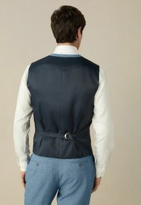 Thumbnail Image 2