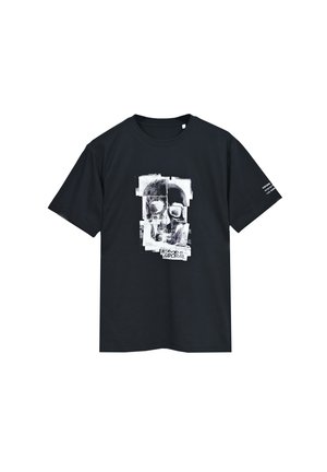 Czarny bawełniany t-shirt z krótkim rękawem i okrągłym dekoltem, z graficznym wzorem czaszek w kolorze białym i szarym.