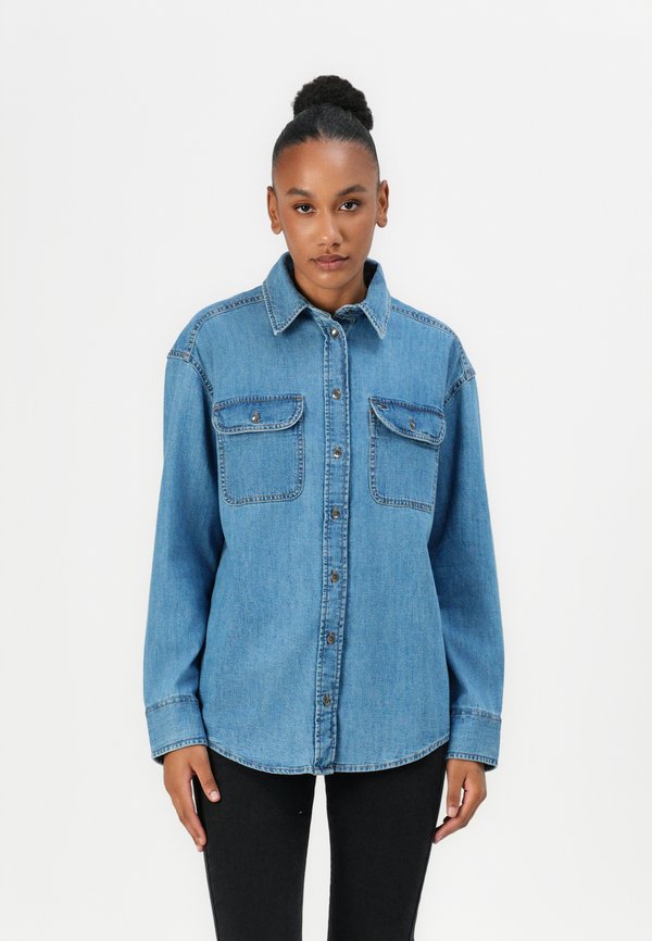 SHIRT - Button-down blouse - denim medium