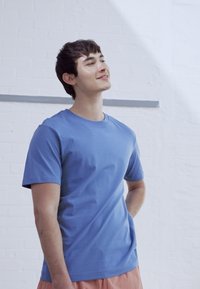 Weekday RELAXED - T-shirt básica - blue