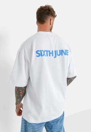 T-shirts med print - white