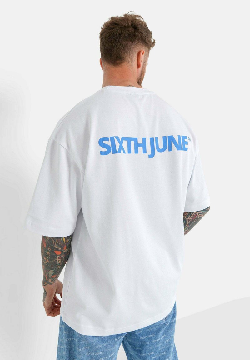 Sixth June T-shirts med print - white