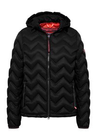 Giubbotto imbottito nero con texture trapuntata a zigzag, zip frontale e cappuccio. Presenta tasche laterali con zip e fodera interna arancione a contrasto.