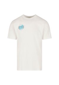 Hvit bomull T-skjorte med et lyseblått sirkulært grafikktrykk på venstre brystområde. Korte ermer og rund hals.