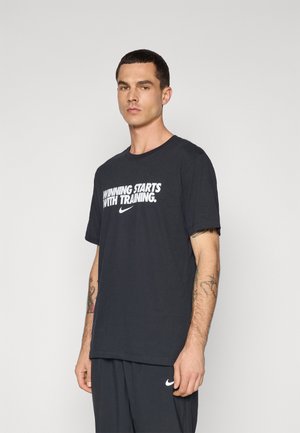 Nike Performance TEE WINNING - Sports T-shirt - black