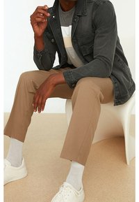 Trendyol Giacca di jeans - grey