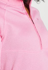 Under Armour Neule - light pink