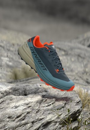 Dynafit, ULTRA GTX - Zapatillas de senderismo - smoke blue/cinder