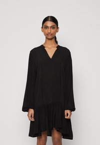 Vero Moda Petite - VMJOY TUNIC  - Freizeitkleid - black Thumbnail-Bild 1