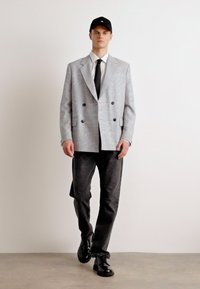Thumbnail Image 2