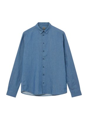 Plava košulja dugih rukava na kopčanje s ovratnikom, jednobojnog dizajna i blago zakrivljenog ruba, prikazana na bijeloj pozadini.