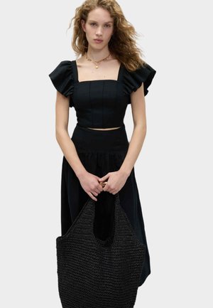 Marks & Spencer REGULAR FIT CROP - Bluse - black