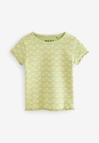 Hellgrünes, geripptes T-Shirt mit kurzen Ärmeln, das ein weißes und orangefarbenes Blumenmuster aufweist. Es hat gewellte Kanten und einen Rundhalsausschnitt. Die Marke ist innen sichtbar.