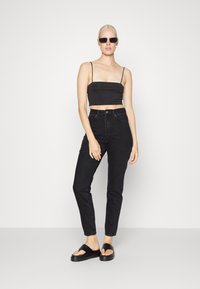 Dr.Denim Tall NORA - Calças de ganga de corte relaxado - retro black