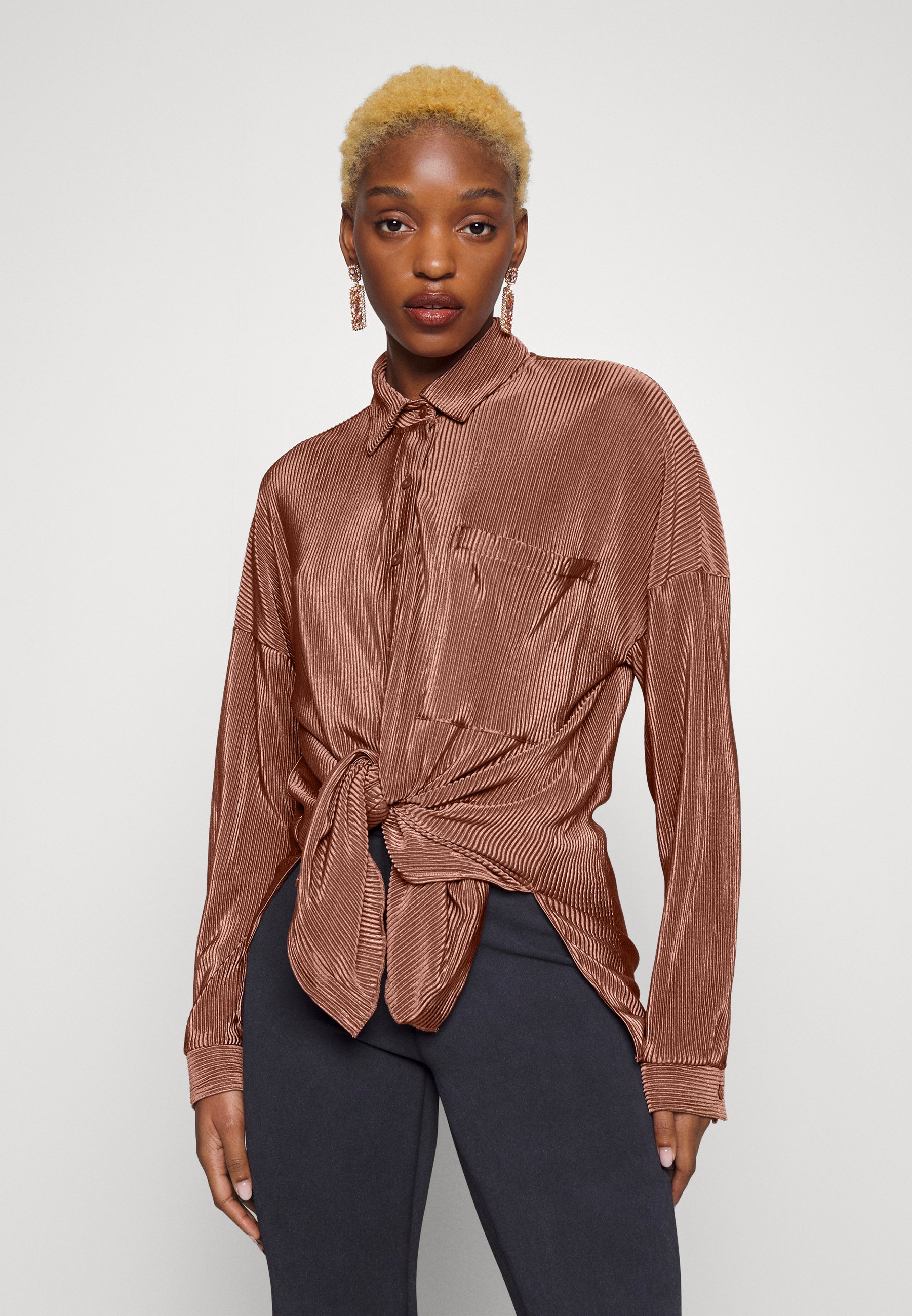 South Beach Petite FLOWY BUTTON DOWN 