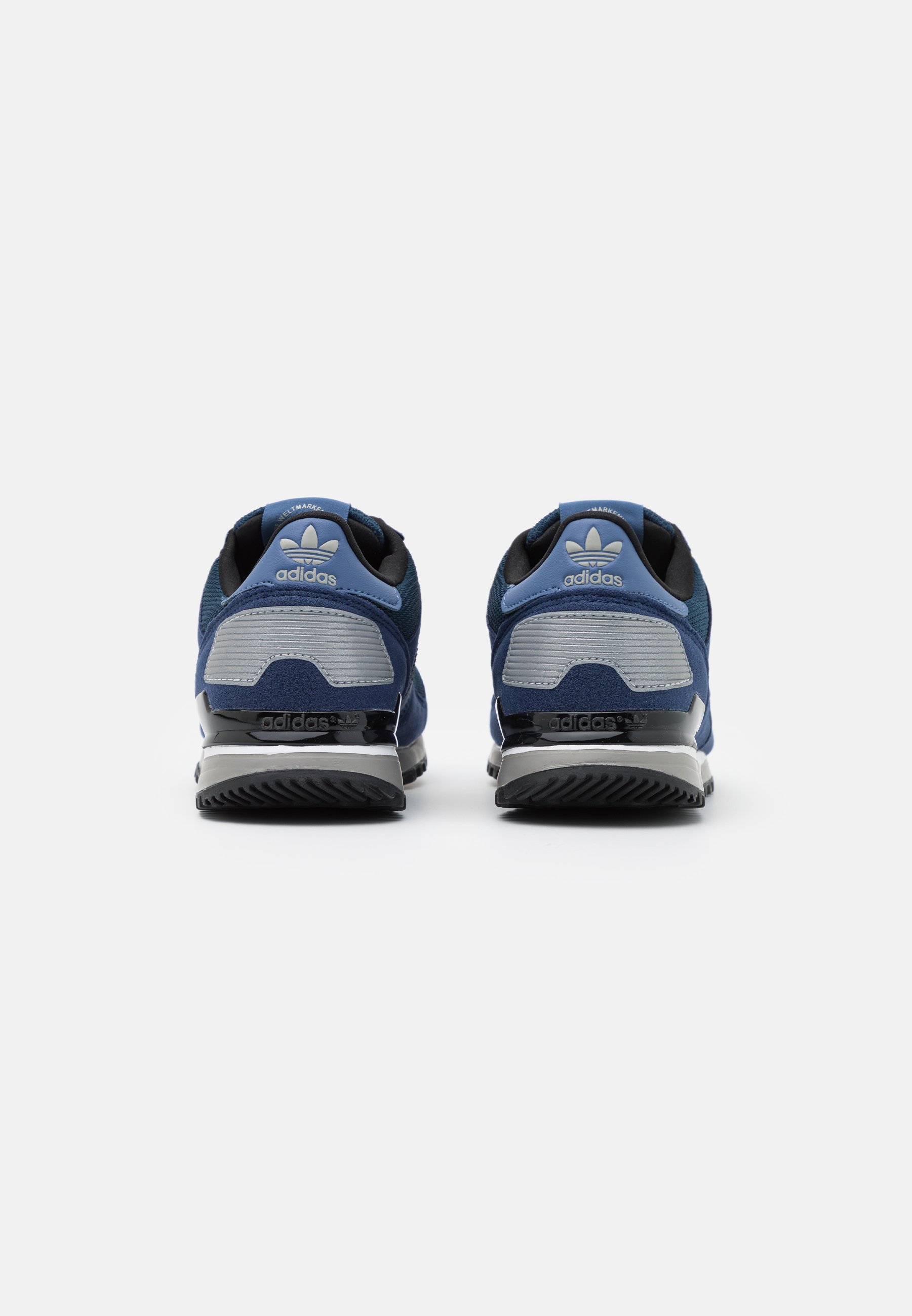 adidas star wars zx 700