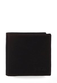 Bruine leren portemonnee met een bi-vouw ontwerp, voorzien van zichtbare stiksels en een subtiele reliëflogo op de voorkant. Gladde textuur.