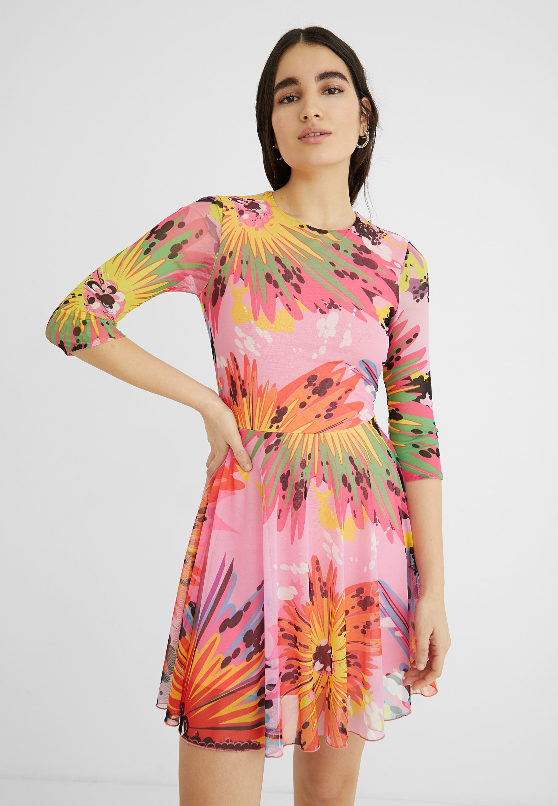 Desigual DESIGNED BY MARIA ESCOTÉ: - Vestido informal - red, pink/rojo -  Zalando.es