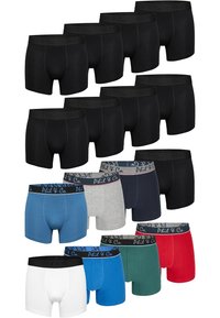 Boxerky v různých barvách, včetně černé, modré, šedé, zelené, červené a bílé. Mají elastické pasy s brandingem a přiléhavý design.