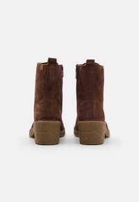 El Naturalista Botines con cordones - dark brown