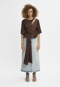 Gestuz HARPER KNOT  - Blus - dark brown