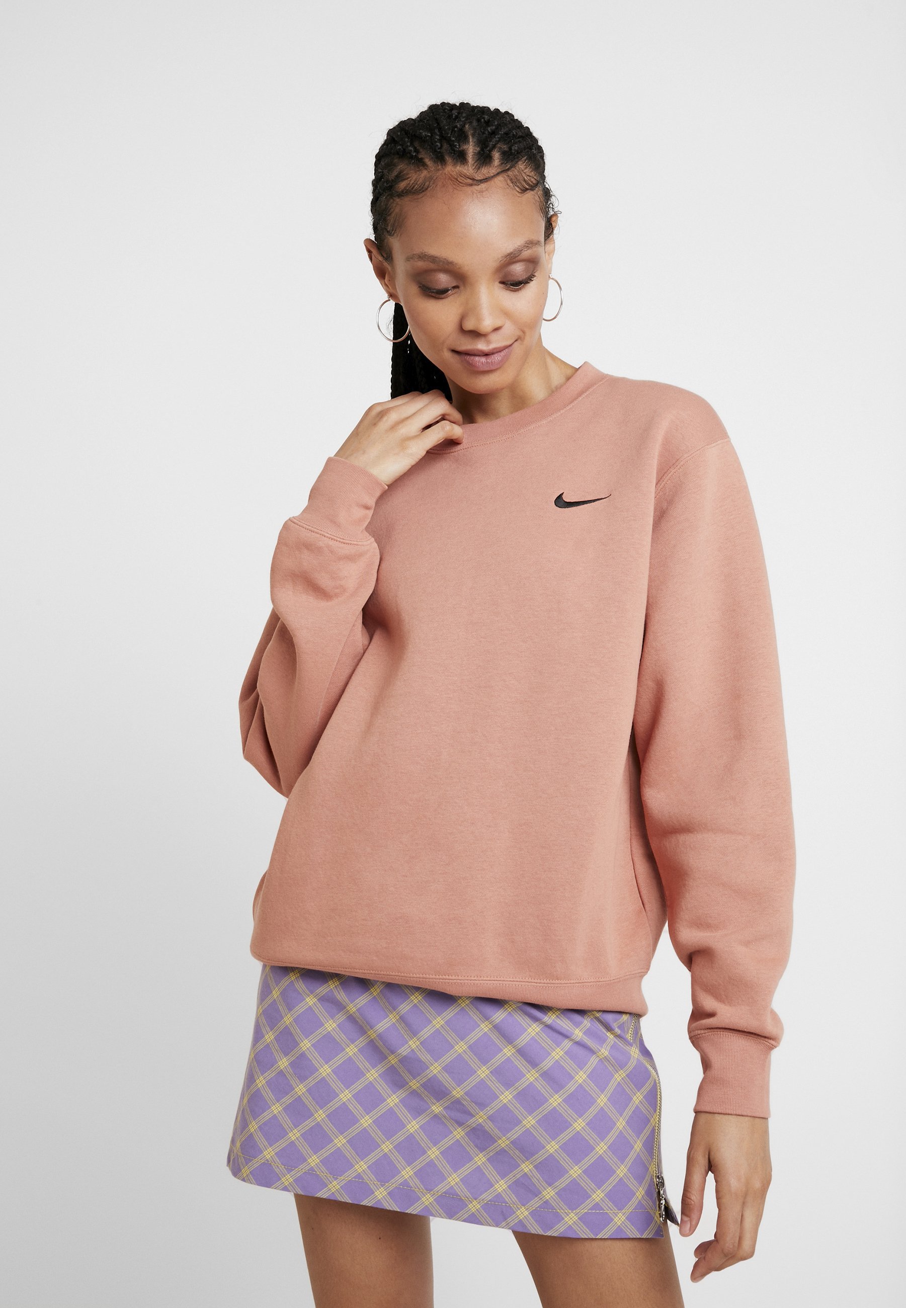 blush nike sweatshirt