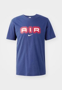 AIR GRAPHIC TEE - Print T-shirt - midnight navy