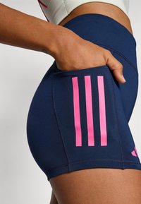 adidas Performance BER25 SHORT THIGHTS - Lühikesed jooksupüksid - collegiate navy